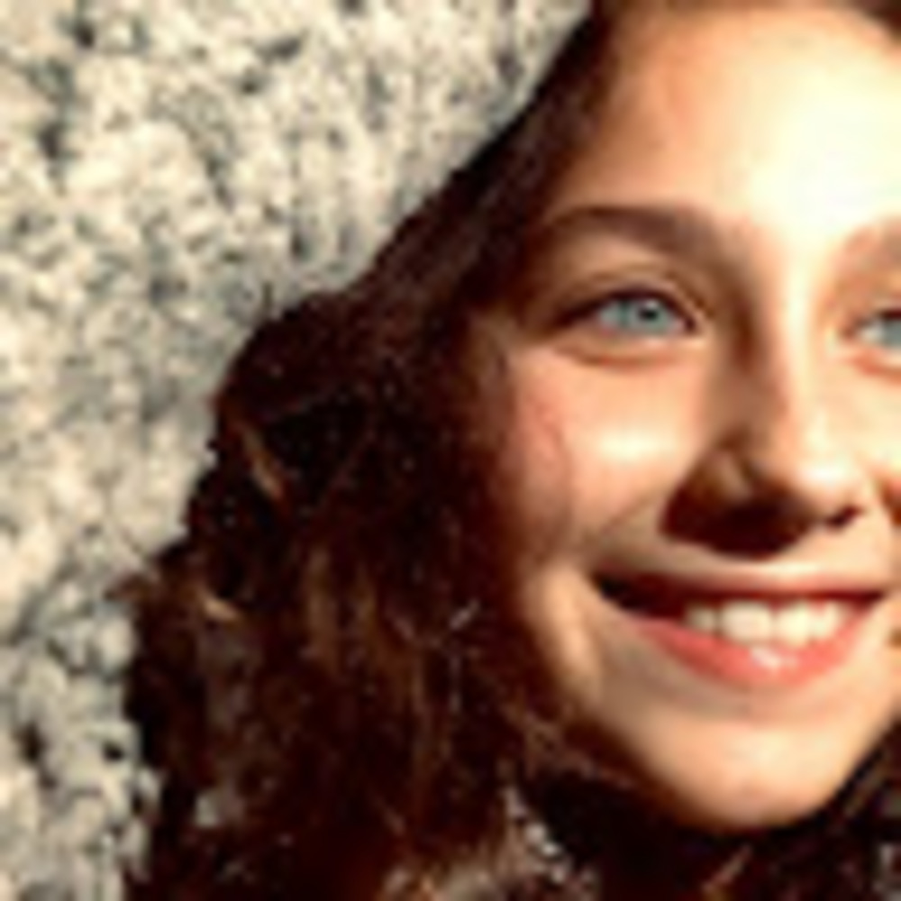 Meet your Posher, Ava